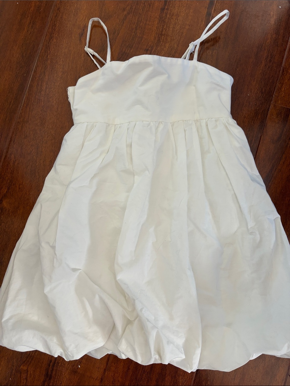 art class White Spaghetti-Strap Party Dress